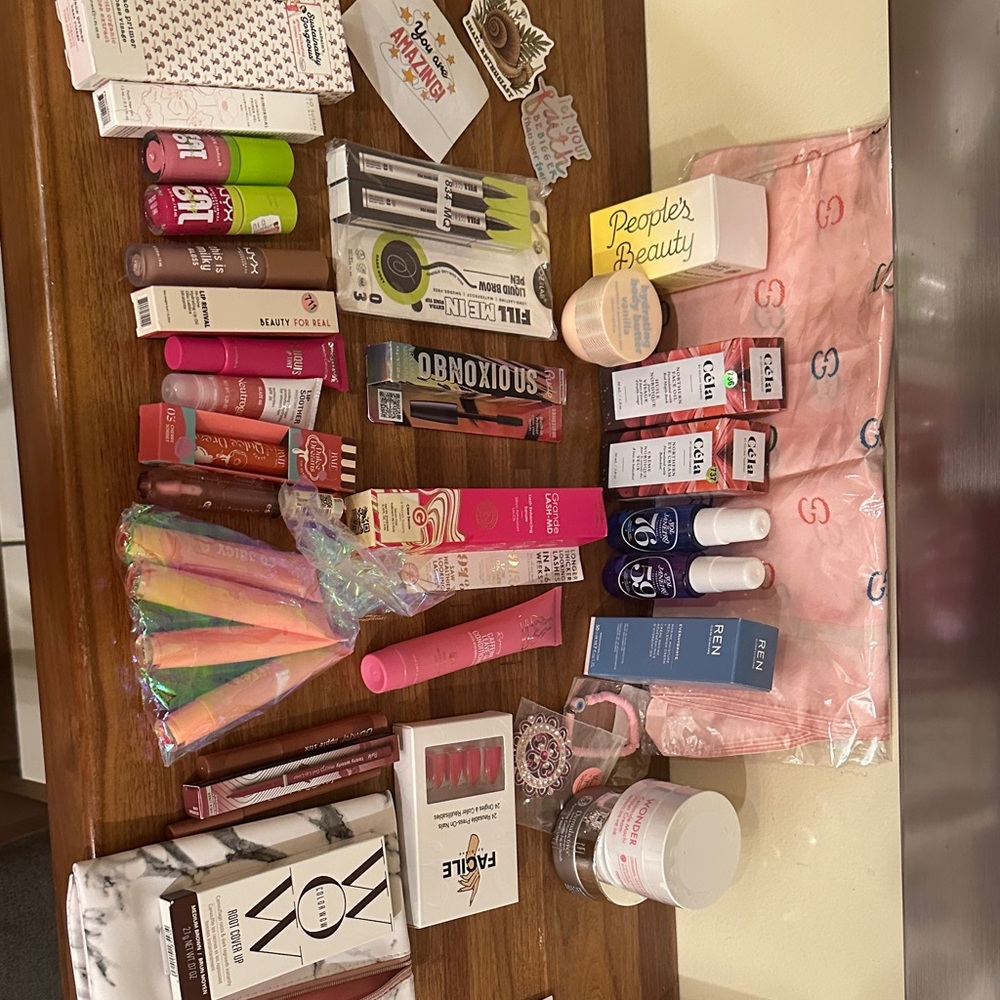 Vibrant Beauty Makeup and Skincare